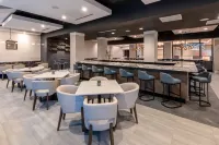 DoubleTree by Hilton Denver Cherry Creek - Quầy Bar
