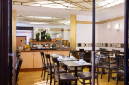 ホテル オペラ ダンタン