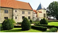 Schloß Schöningen Hotels in der Nähe von Parkplatz Friedwald Elm