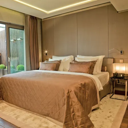 Lasagrada Hotel Istanbul Отели рядом с достопримечательностью «Нисанташи»