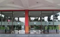 Grand Elty Singgasana Hotel Hotel di Timbau