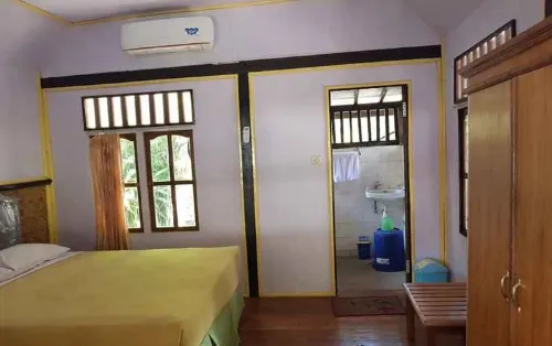 Pantai Kencana Hotel Hotels in Labuhan Badas