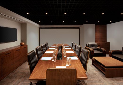 5. 레지던스 인 바..