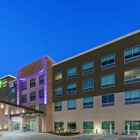 Holiday Inn Express & Suites HOUSTON SW - ROSENBERG by IHG