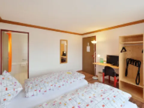 อัลฟา ทุน โรงแรมในธูน