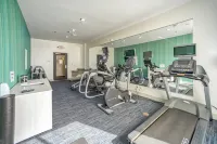 Holiday Inn Express & Suites Beeville by IHG - Phòng tập thể hình