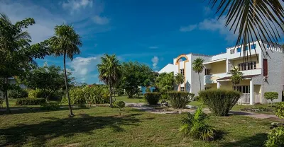 Starfish Cayo Largo Hotels near Cayo Largo