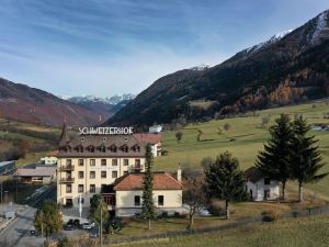 Hotel Schweizerhof Sta Maria