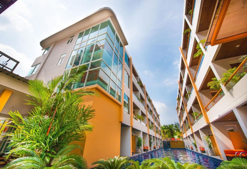 FuramaXclusive Sandara Hua Hin at Cha-am Beach - Housity