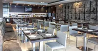 Hotel Zenit Pamplona - Desayuno