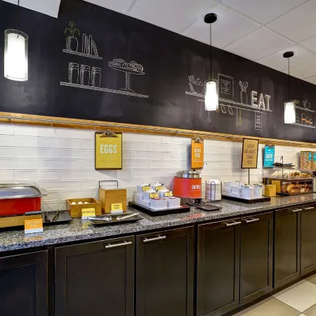 Hampton Inn Cortland