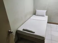 Parkview Hotel - Hostels