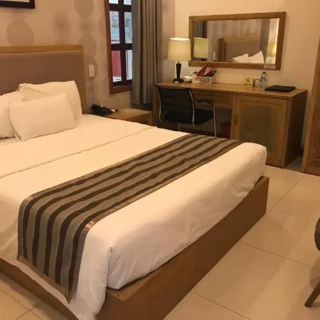 Elegant Hotel