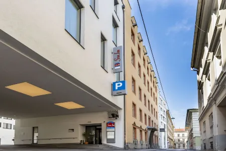 Leonardo Boutique Hotel Linz City Center