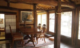 Ogamul Hanok Guesthouse