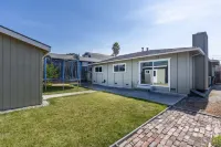 @ Marbella Lane - Seaside Retreat | Laundry + P