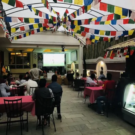 DOM Himalaya Hotel