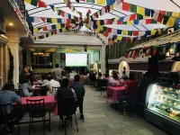 DOM Himalaya Hotel - 4-Sterne