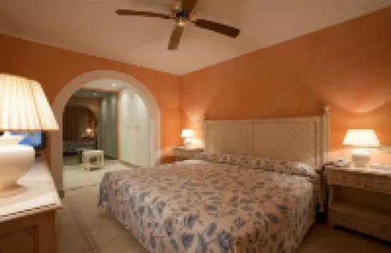 Royal Son Bou Family Club