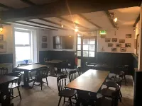 The Top House Inn - parcheggio