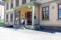 Jarnvagshotellet B& B I Skara