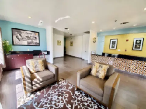 Super 8 by Wyndham Forney/East Dallas Hotels in Forney