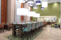 Hampton Inn & Suites Syracuse-North (Airport Area) Hotel a Salina