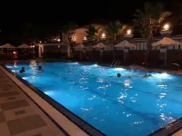 Kampong Thom Royal Hotel - Pools