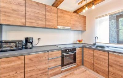 Three-Bedroom Holiday Home Nice Home in Stubicke Toplice with 3 Bedrooms, Outdoor Swimming Pool and Heated Swimming Pool Photo