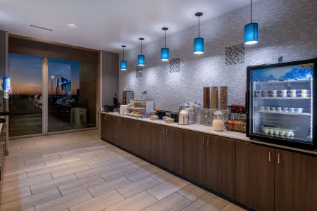 La Quinta Inn & Suites by Wyndham Holbrook Petrified Forest Отели в г. Холбрук