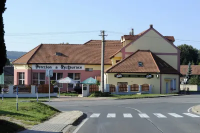 Wellness Penzion Kroměříž - Zlobice Hotels in Kroměříž