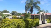 Zholela Lodge
