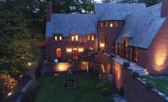 Purcell Mansion B&B