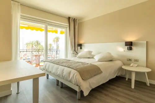La Dolce Vita Hotel