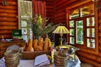 Tranquilla River Lodge - breakfast