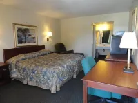 Red Carpet Inn (Formerly Royal Inn)
