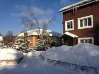 Uspenka Guest House Hotels near KOKO loft