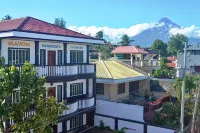 Mayon Backpackers Hostel Hotels in Daraga