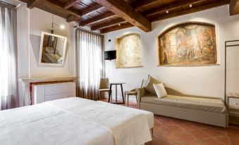 Ferrara Rooms