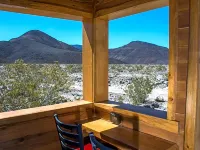 Panamint Springs Motel & Tents - Mountain view