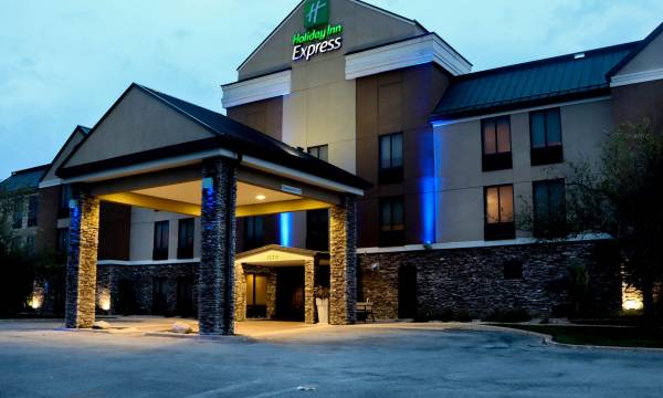 Holiday Inn Express Cedar Rapids (Collins RD) by IHG
