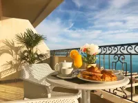 King Maron Wellness Beach Hotel Hôtels à : Maronia