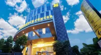 Platinum Adisucipto Hotel & Conference Center Hotel dekat toko bintang jaya