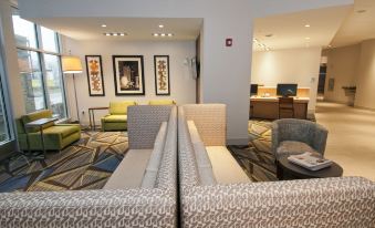 Holiday Inn Express & Suites Johnstown