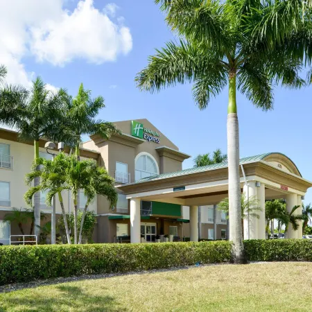 Holiday Inn Express & Suites FLORIDA CITY-GATEWAY TO KEYS by IHG