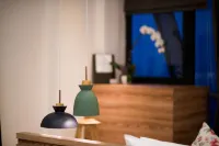 ذا سنوبيل هوتل آند سبا آت ذا بريدج. فنادق في بنوم بنه