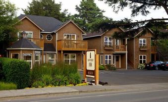 Lighthouse Inn