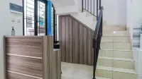 Rukost Columbus Hotels in West Karawang
