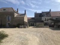 La Maison de Pauline Hotels in Sainte-Vertu