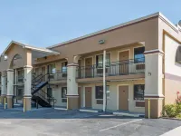Days Inn by Wyndham San Marcos Hotels near Strahan Coliseum